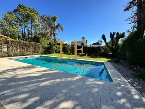 Casa en Venta en Aranjuez, USD 230.000