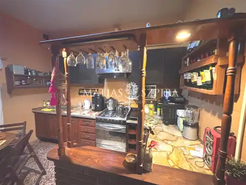 Casa en Venta con 1 cochera