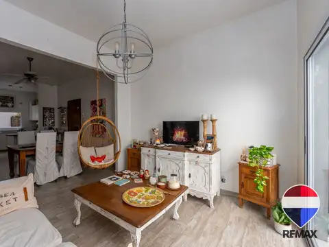 Depto Tipo Casa en Venta en Parque Chacabuco, USD 140.000
