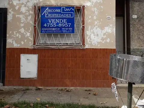 80 Mariano Castex 4650