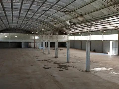 Galpón sobre Ruta 25 - 2 Hectareas