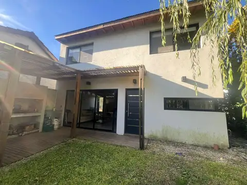 Casa en Alquiler de 2 dormitorios