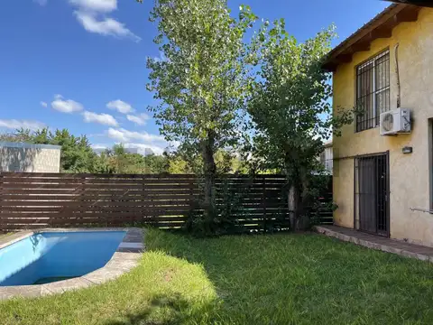 Venta casa 3 dormitorios, Unquillo
