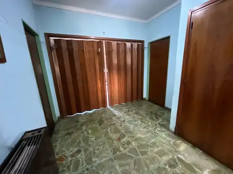 Galpon en Venta 45  mts Fondo