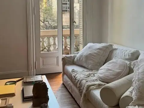 DEPARTAMENTO RECICLADO A NUEVO 5 AMBIENTES – SAN NICOLAS