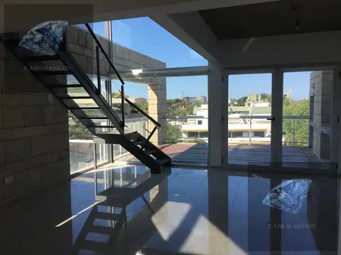 Departamento en Venta con 1 cocheras
