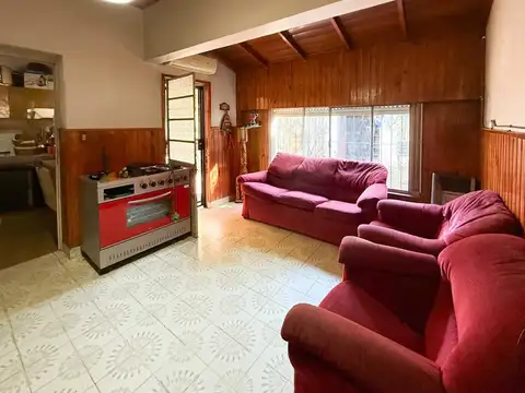 CASA - 3 AMBIENTES