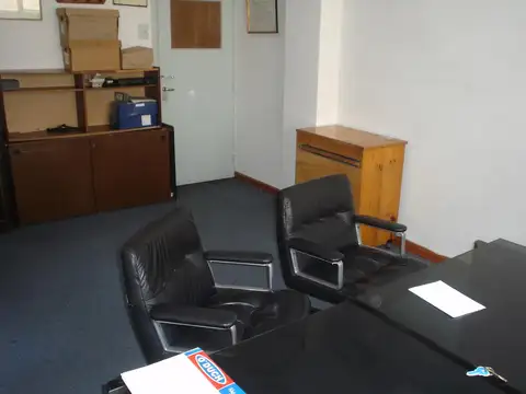 Oficina en Venta al Este