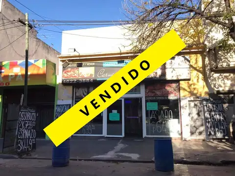 VENTA - VILLA CELINA -  IMPORTANTE LOCAL COMERCIAL - POLO TEXTIL - 8.66 X 34.00 