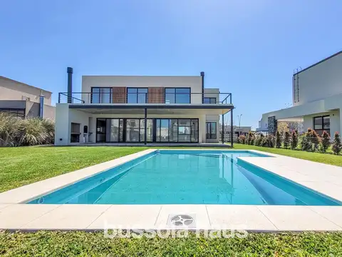 Casa en Venta en Puertos - Barrio Vistas, USD 470.000