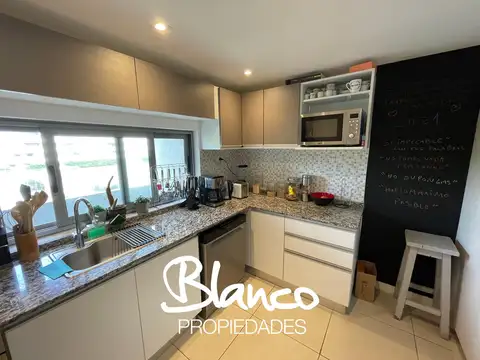 Departamento 3 ambientes con 2 baños