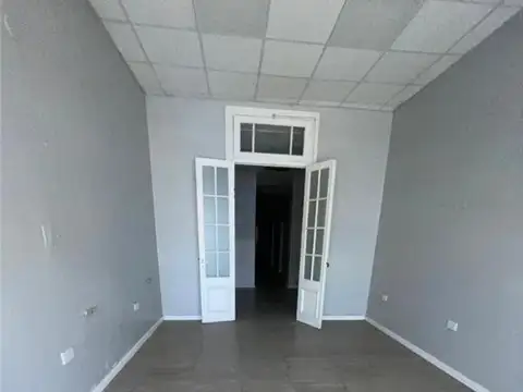 Local en Alquiler en Corrientes, $ 1.800.000