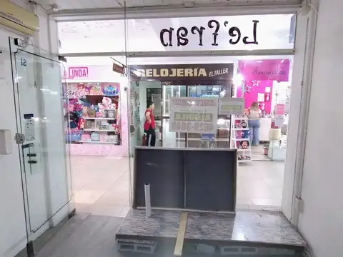 Local en Venta 40 años