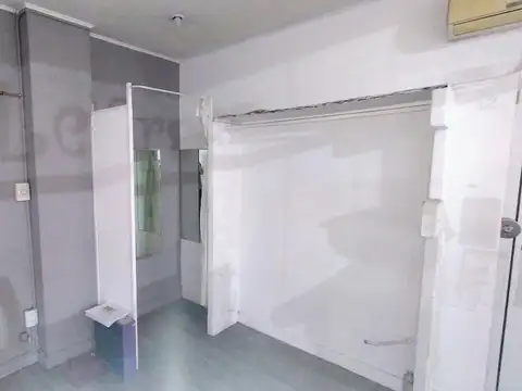 Local en Venta en Haedo, USD 25.000