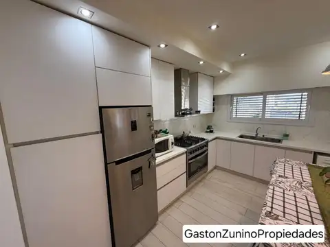 VENTA DE CASA EN EXCELENTE UBICACIÓN - MERCEDES B