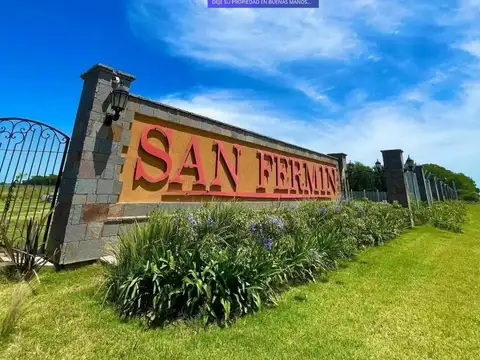 Hermoso Lote a La Laguna en Condominio Cerrado San Fermín F: 10823