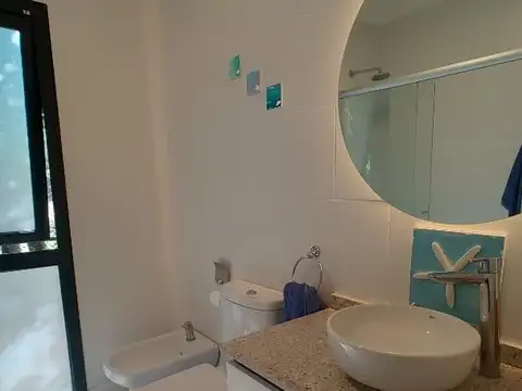 Casa en Venta en Barrio Del Lago, USD 450.000