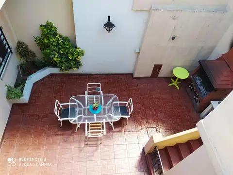 Depto Tipo Casa en Venta 23 años