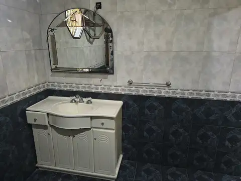 venta casa 3 ambientes en lavallol
