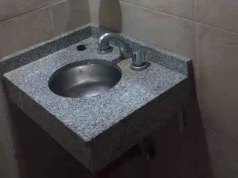 Oficina Monoambiente con 1 baño