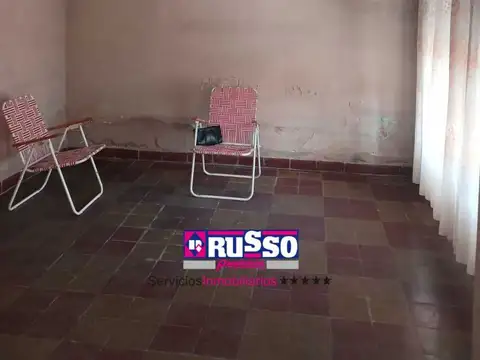 Venta casa 3 ambientes Isidro Casanova
