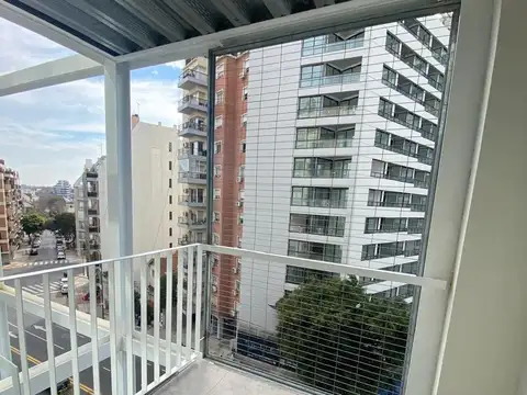 VENTA- Monoambiente de 45m2(12 de  balcón con parrilla )-Emprendimiento al costo-NUÑEZ