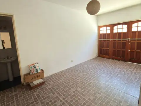 Depto Tipo Casa en Alquiler de 2 dormitorios