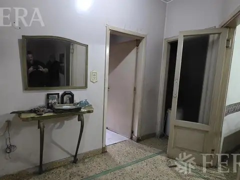 Venta Casa 4 ambientes con terraza y parrilla en Quilmes