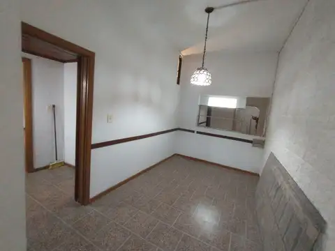 Depto Tipo Casa 3 ambientes con 1 baño