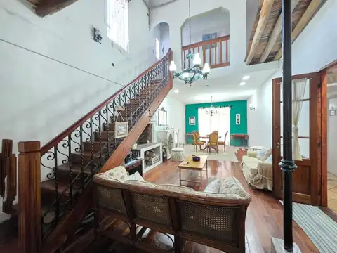 La Santa María 2100