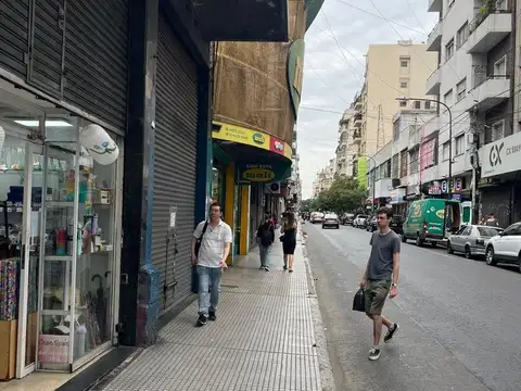 Azcuénaga 300