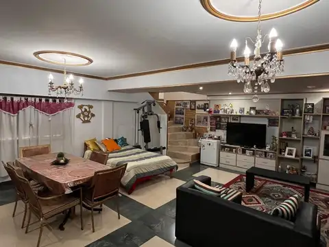 VENTA CASA MULTIFAMILIAR COCHERA FINANCIACION