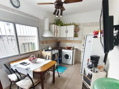 Depto Tipo Casa en Venta de 3 ambientes