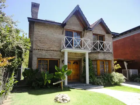 Gaspar Campos 2900