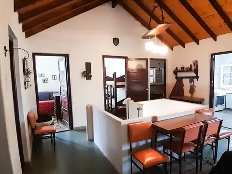 Casa en Venta con 10 cocheras