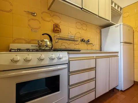 Lamadrid 2300, Piso 2 / i