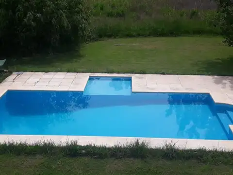 Casa 7 ambientes con 3 baños