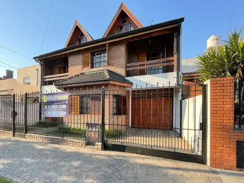 Dr. Aldo Della Rosa al 5500