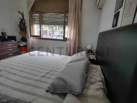 Venta Casa en Residencial América 4 Dormitorios 2 baños Garage Patio y Asador