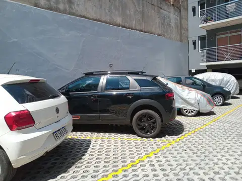 Cochera en Venta Fija