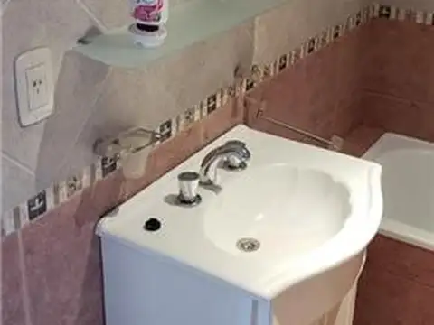Depto Tipo Casa en Alquiler de 2 dormitorios
