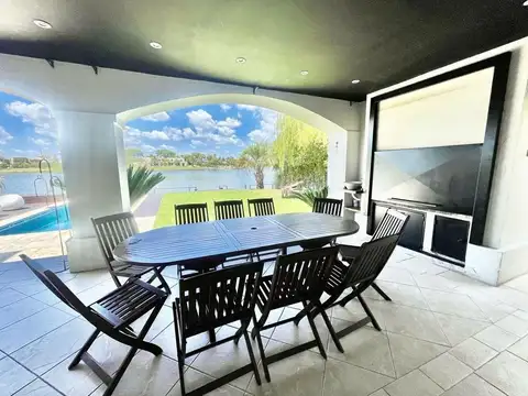 Casa en Venta al Suroeste