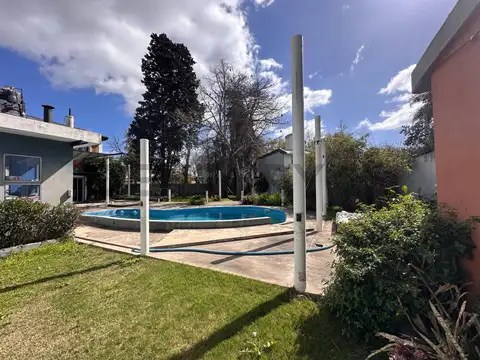 avenida del golf 1400, Piso 0