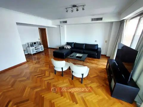 Departamento en Venta de 4 dormitorios