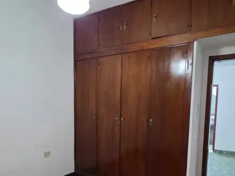 DEPARTAMENTO TIPO CASA EN ALQUILER QUILMES OESTE