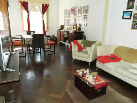 HUMBERTO 1 1500, Piso 1