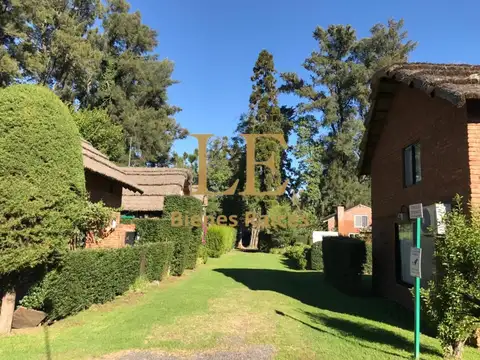 Venta Cabaña en Country Mi Campo