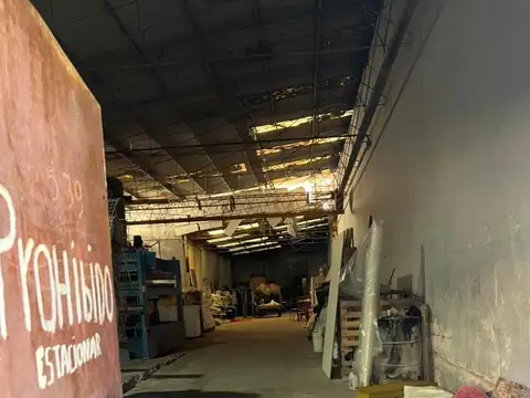 Venta galpon en el centro de Avellaneda