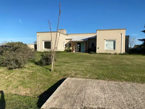 Venta Casa 5 en  La primavera golf Carlos ken