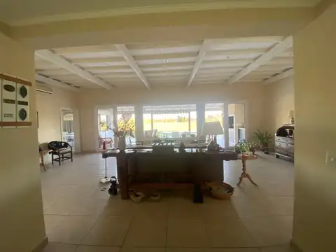 Casa en Venta de 5 dormitorios